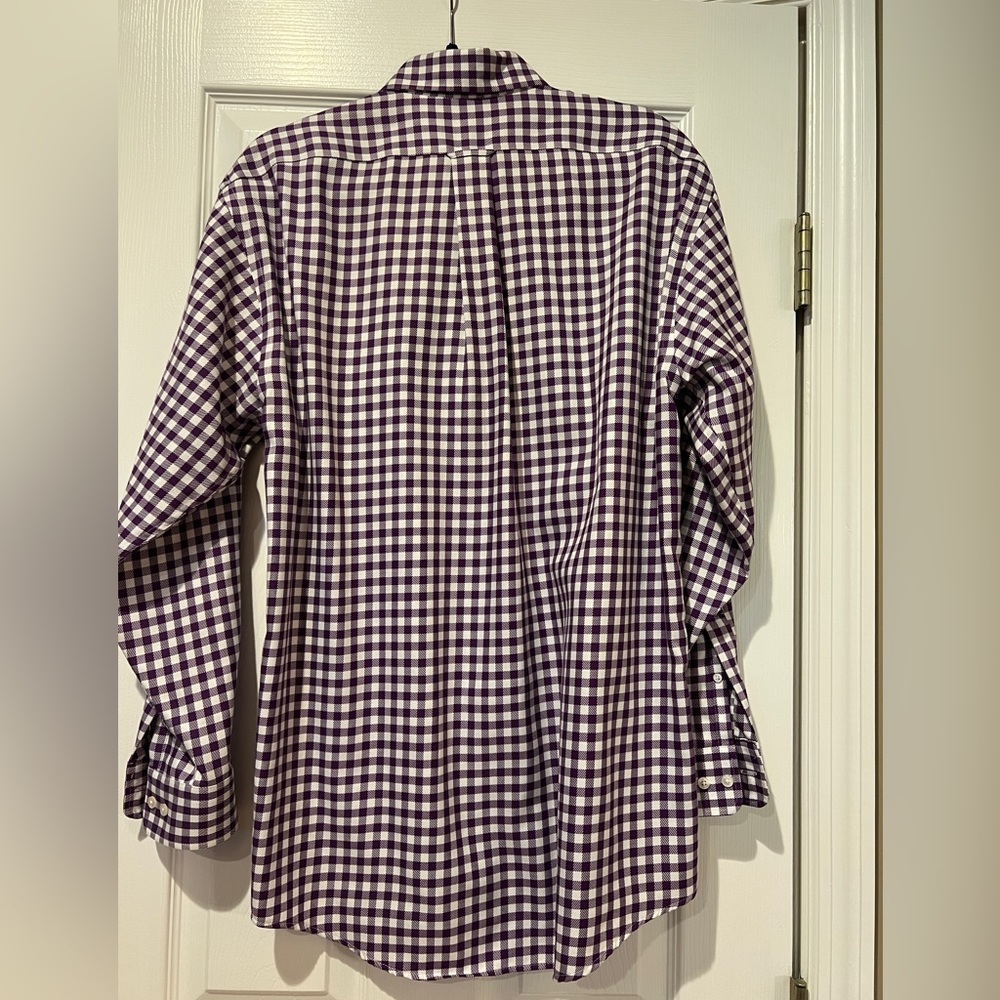 Lightly worn, button down - Picture 3 of 5